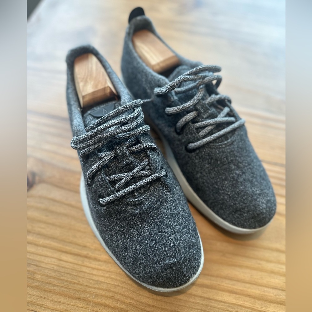 AllBirds - grey - size 9